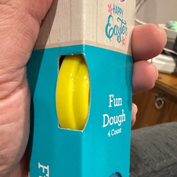 Easter Fun Dough Set - 4 Count - Picture 3 of 10
